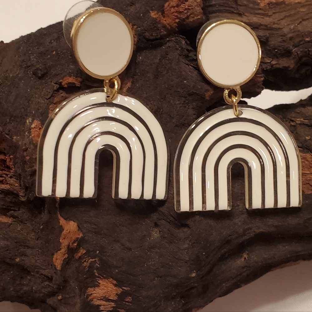 Acrylic Rainbow Arch White Drop Earrings | Gold Tone | Lightweight Boho Retro